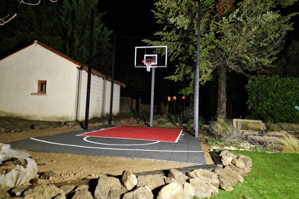 Terrain de basket pour jardin particulier