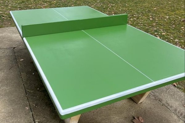 Rénovation table de ping pong en béton. Parc aire de jeux mairie de Sainte Foy d'aigrefeuille en Haute Garonne. Occitanie Sports Loisirs