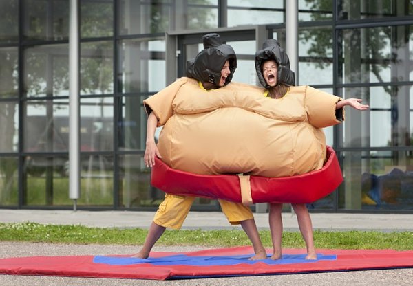 Costumes sumo enfants jumeaux