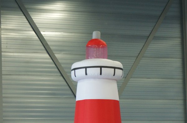 Phare géant gonflable